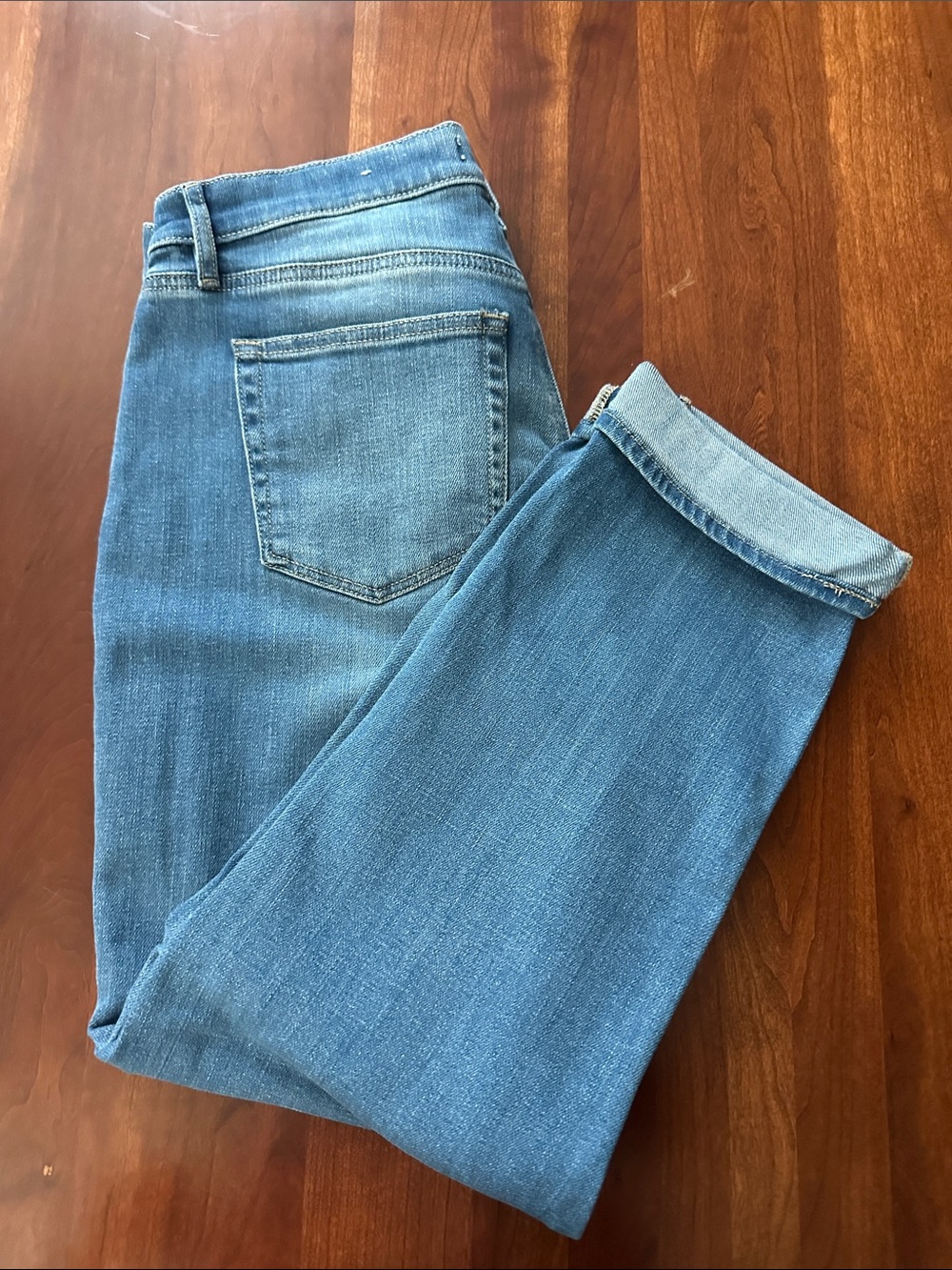 LOFT Women's Light Wash Straight Leg Jeans